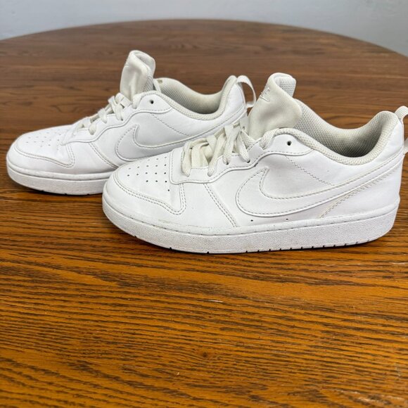 Nike court Borough low 2 in white, Size 5.5Y - Picture 4 of 7